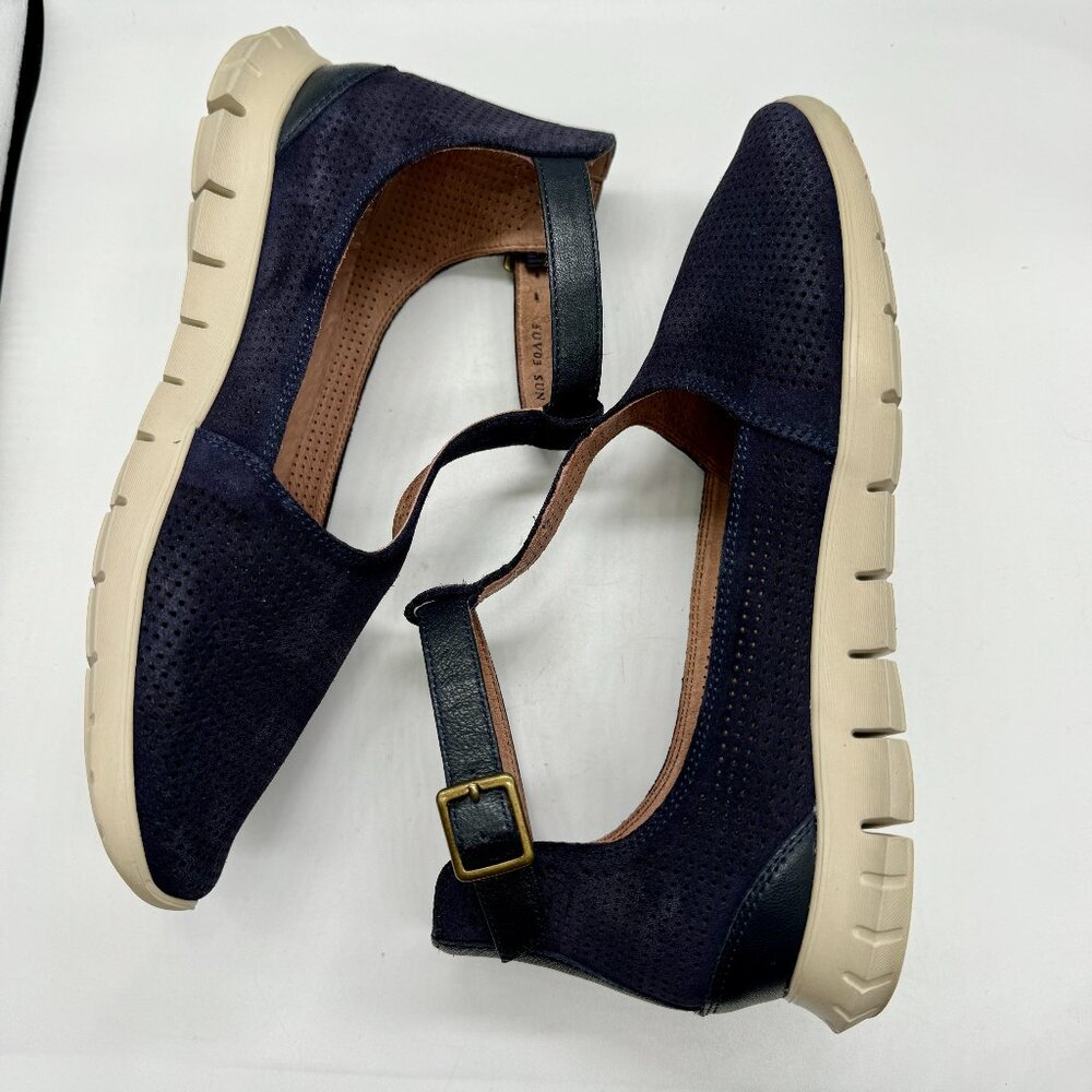 Sundance Mamzelle Navy Perforated Suede T-Strap SZ 36/US 5